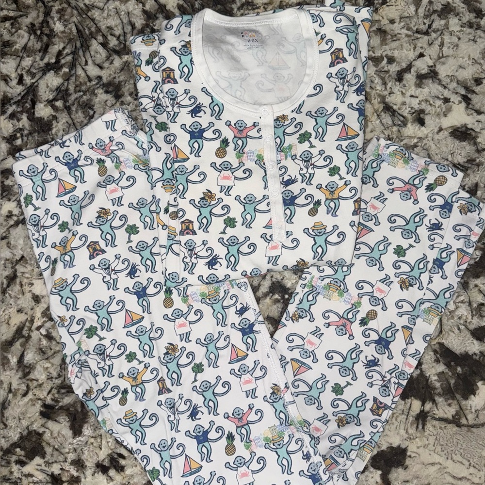 Roller Rabbit Charleston pajamas